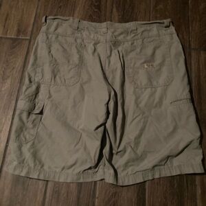 Wrangler vintage khaki cargo shorts